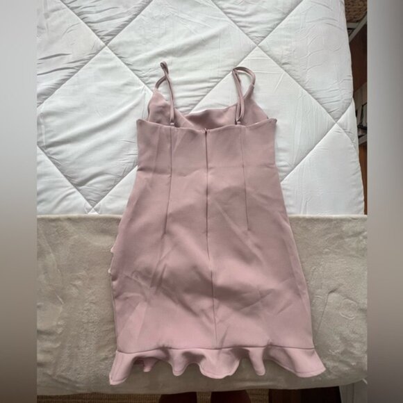 Selfie Leslie pink ruffle dress - Picture 3 of 4